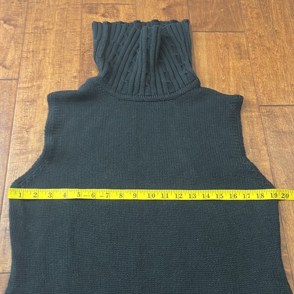 JLO by Jennifer Lopez Black Turtle Neck Vest Size M - Picture 4 of 9